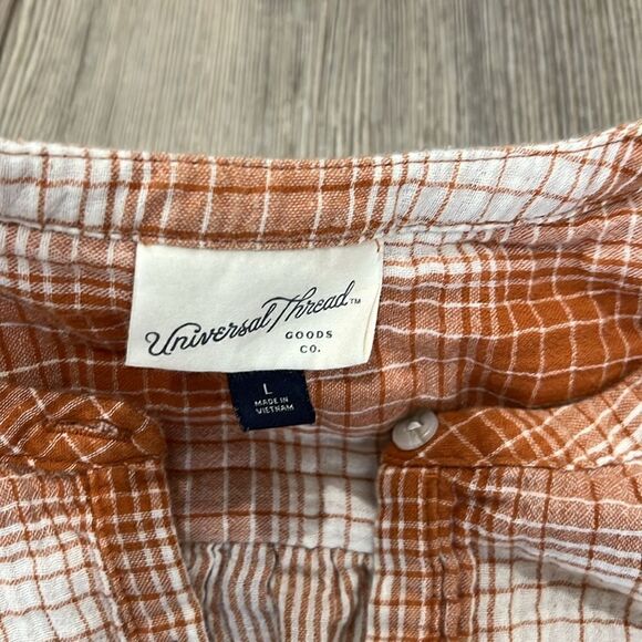 Universal Threads Orange Plaid Top - Picture 4 of 8